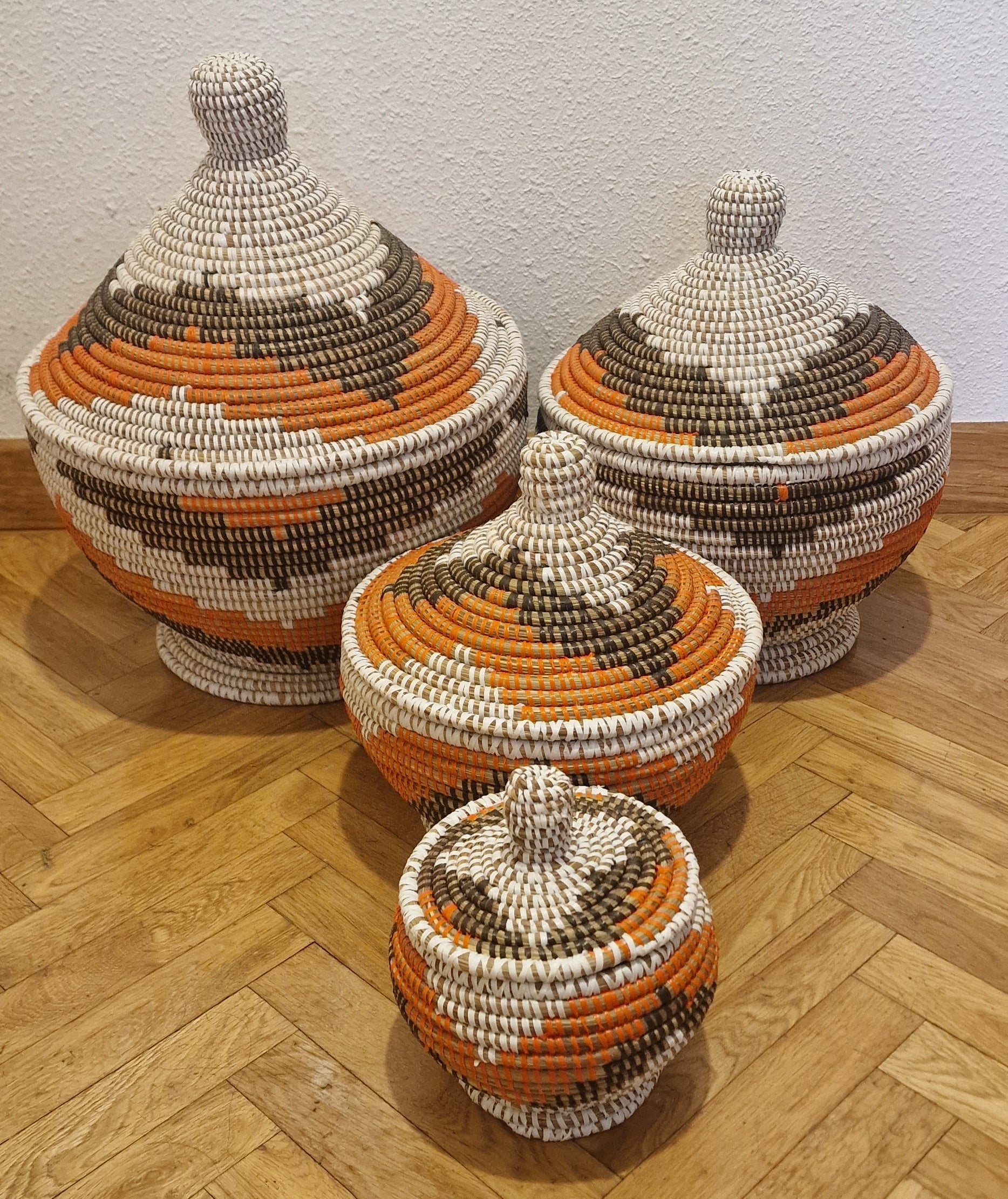NOVA ESENCIAL CONJUNTO.