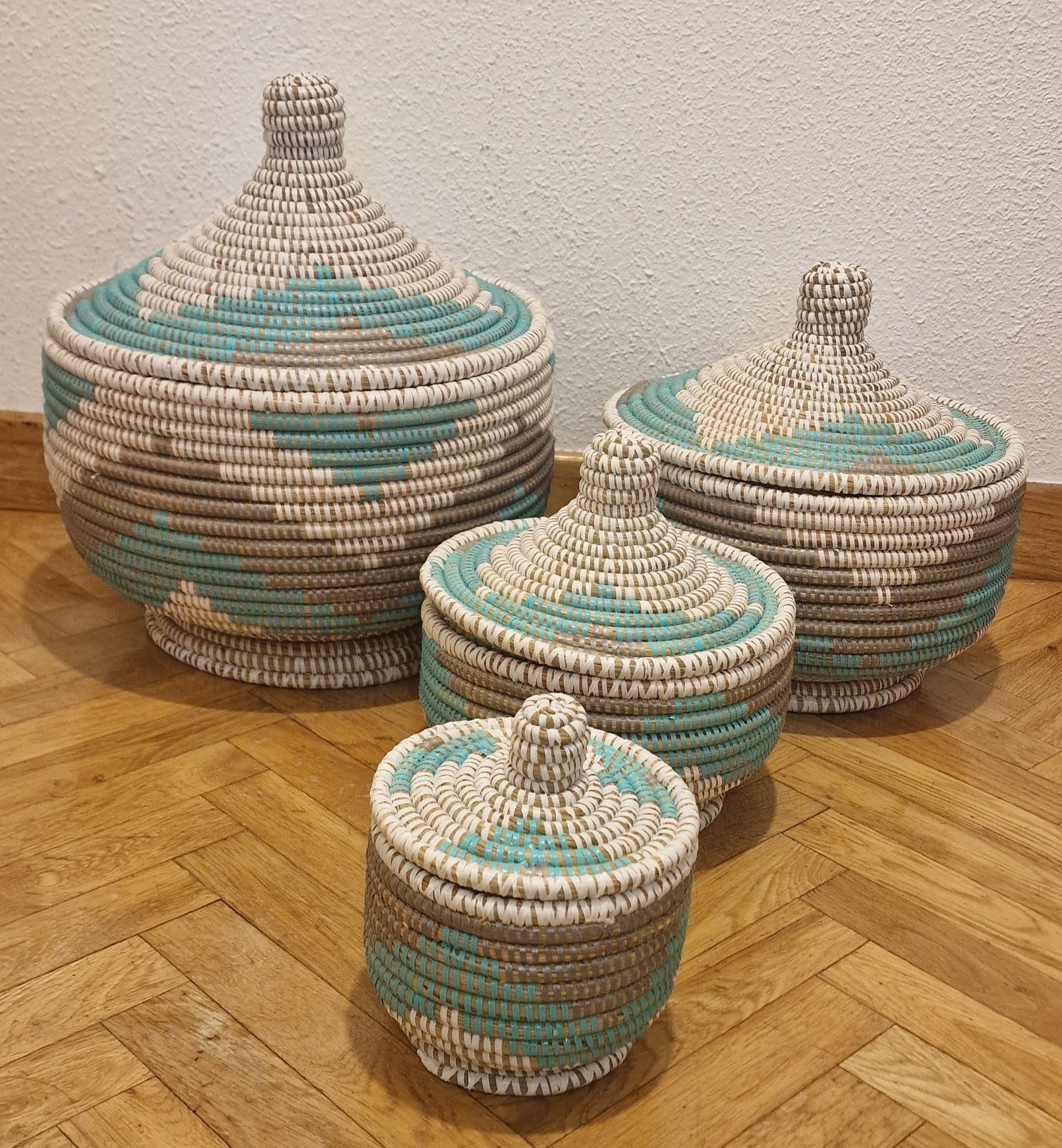 NOVA ESENCIAL CONJUNTO.