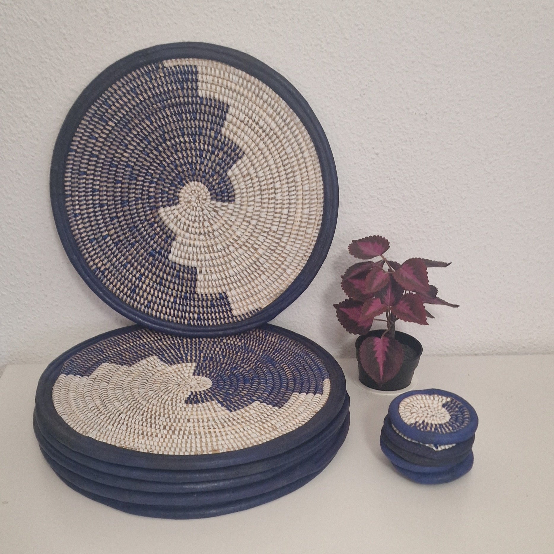 CONJUNTO SALVAMANTELES Y POSAVASOS