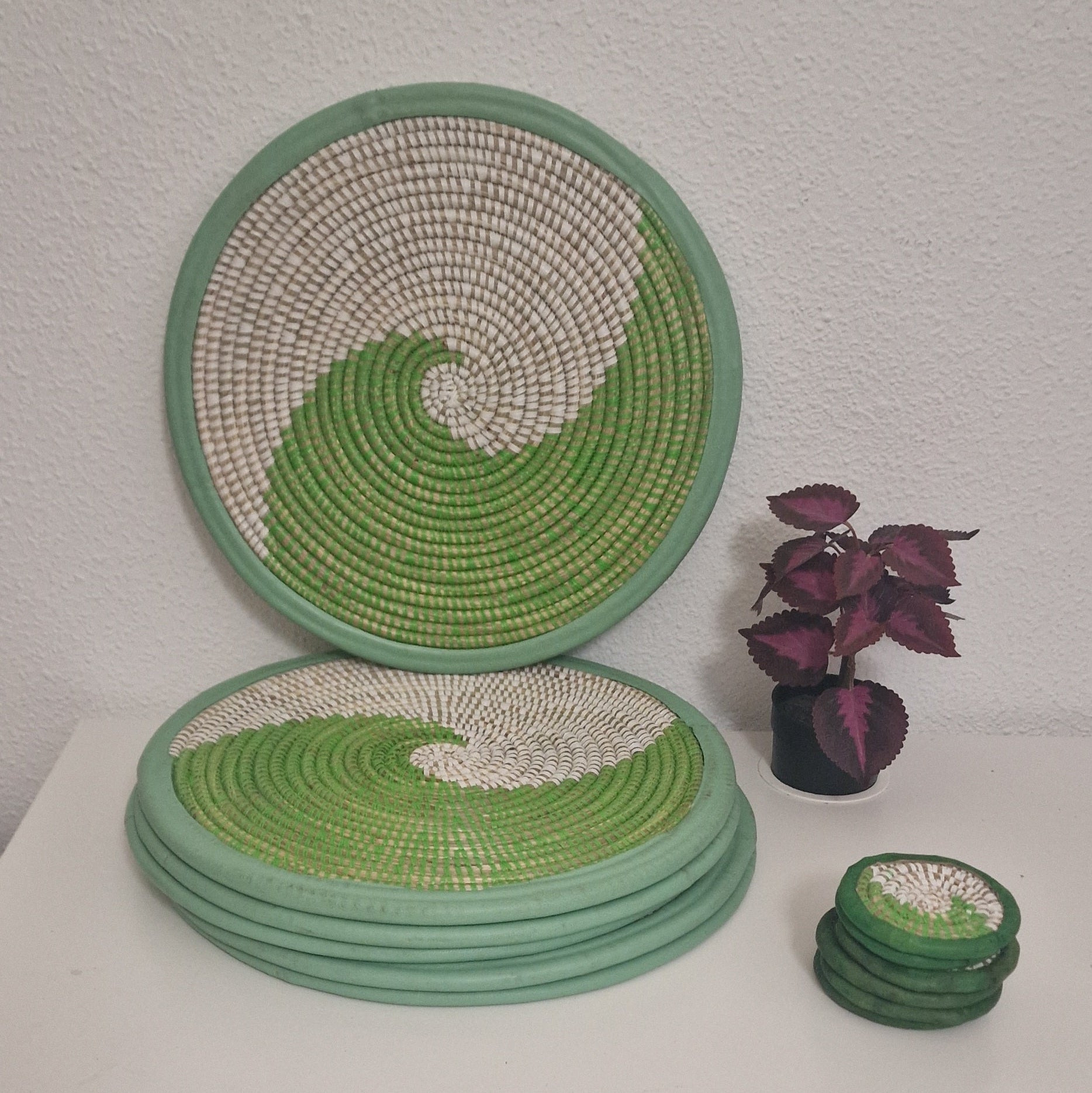 CONJUNTO SALVAMANTELES Y POSAVASOS