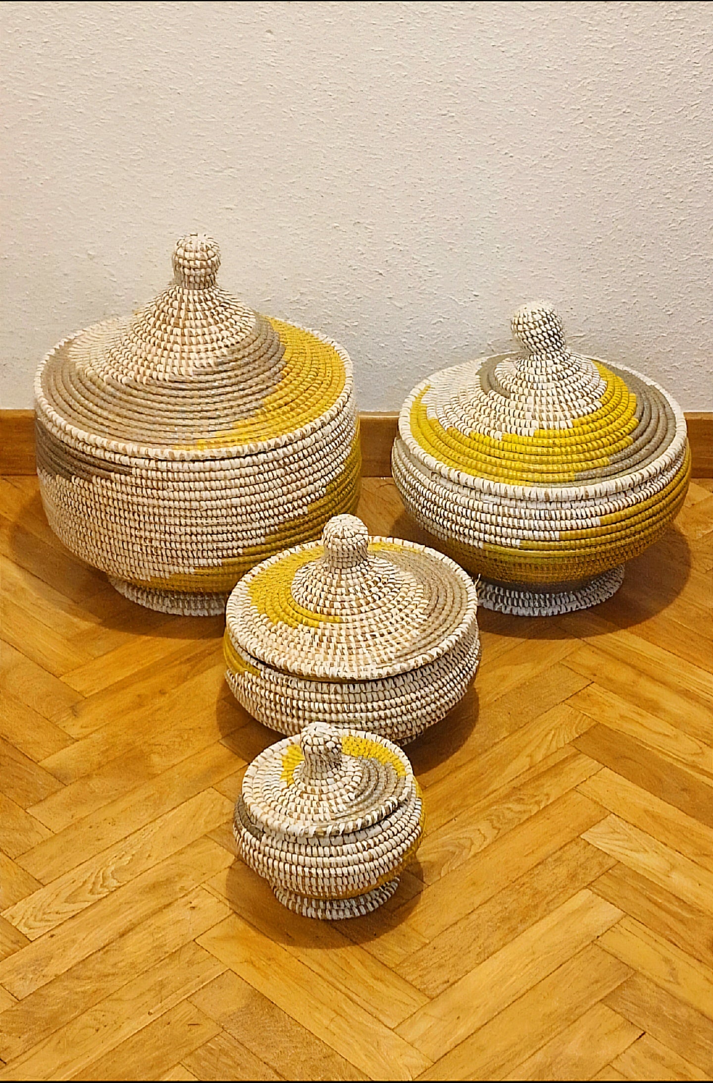 NOVA ESENCIAL CONJUNTO.